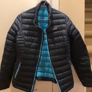 Patagonia hoodless puffy jacket!
